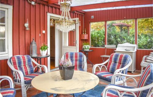 숙소 외관, Stunning Home In Ystad With Sauna in 스카르뷔