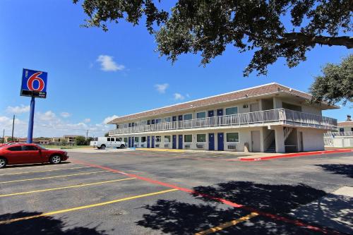 Motel 6-Corpus Christi, TX - East - North Padre Island