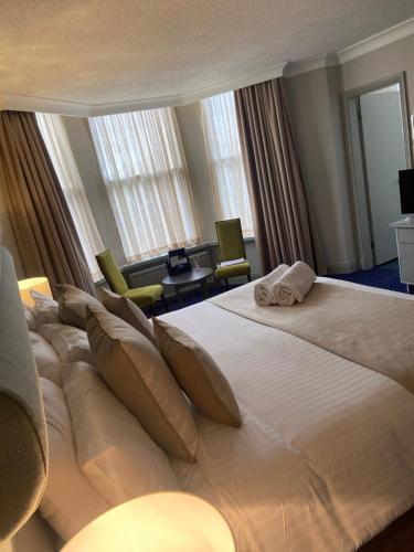 Caledonian Hotel - zdjęcie 4