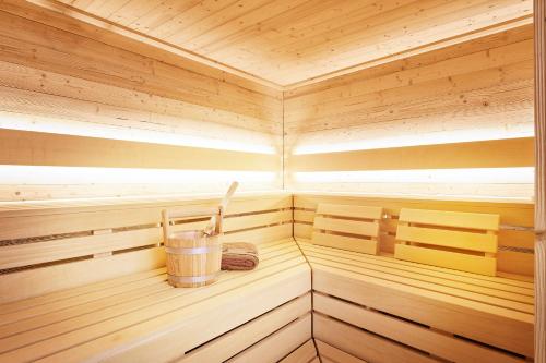 Szauna, Reka-Ferienanlage Madulain in Madulain