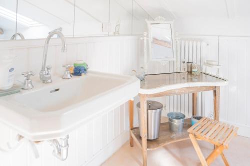 049 - Attico ELEGANTE, 10 minuti a piedi da MARE e SPIAGGIA - POSTO AUTO PRIVATO GRATIS