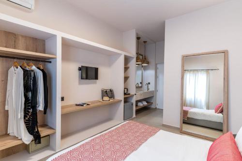Hotel Eucalyptus - image 14
