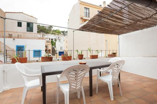 Let's Holidays HOUSE IN THE HEART OF TOSSA