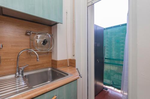 Bordighera studio - vicino IULM / NABA - WiFi A.C., Milán (foto 11)