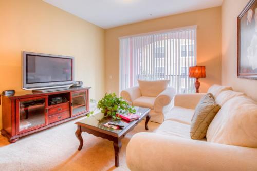 Lovely Vista Cay Resort Condo, Near ClubhousePool in Orlando, USA