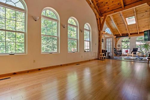 Table Rock Retreat - Spacious Private Pool Home In The Mountains home in Lakemont, USA