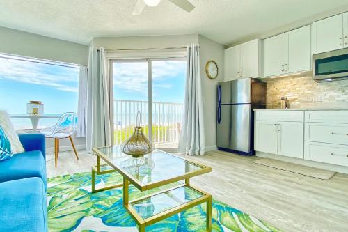 Belleair Beach Club 112 in Clearwater Beach, USA