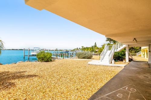 Sea and Sky in ดั๊กคีย์ (FL)