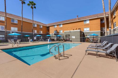 . Best Western North Phoenix Hotel