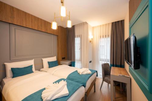 Lynda Hotel - image 11