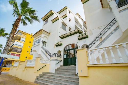Apartment with Balcony image 6