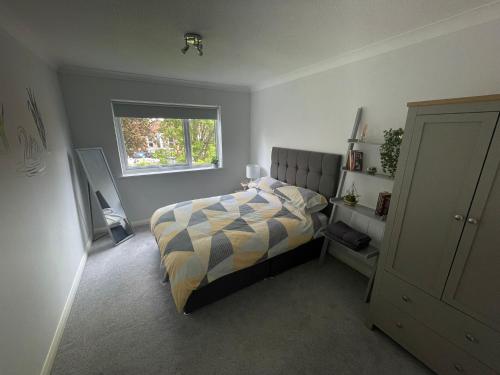 Picture of Canal Side Retreat - 2 Bedroom Apartment