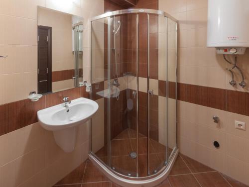 Harmony Suites 23 - image 11