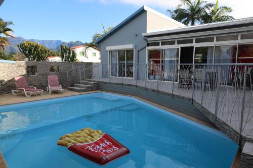 Villa Malaya détente assurée piscine, jacuzzi et babyfoot - Location, gîte - Saint-Pierre