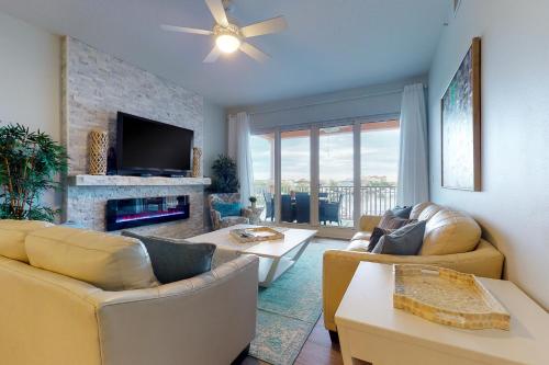 Harborview Grande 304