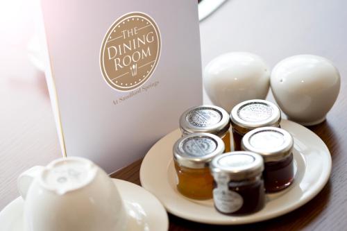 Sandford Springs Hotel and Golf Club - 식음료(F&B)
