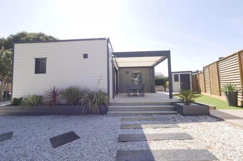 Sur la cote dans un village de chalets avec piscine - Location, gîte - Saint-Hilaire-de-Riez