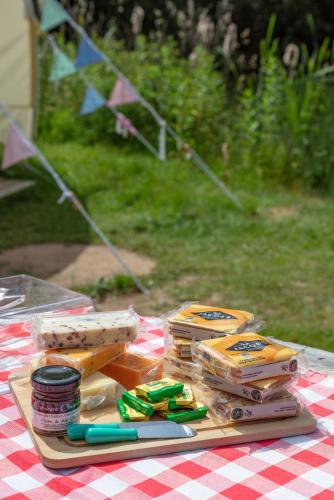 Lloyds Meadow Glamping