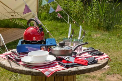 Lloyds Meadow Glamping