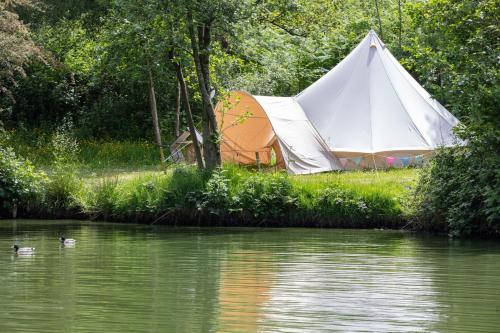 Lloyds Meadow Glamping