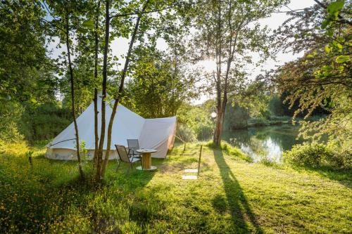 Lloyds Meadow Glamping