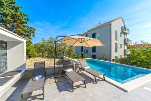 Superior Two-Bedroom Apartment with Terrace
