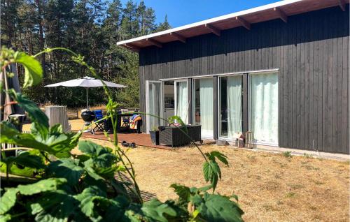 Amazing Home In Kpingsvik With Wifi
