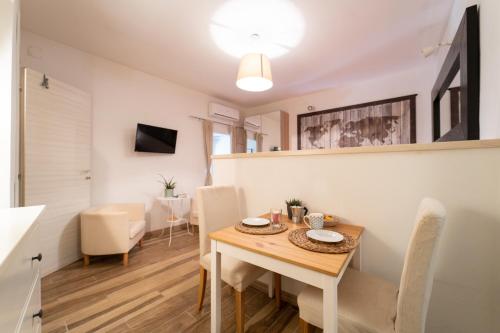GuestHost - Casa Borbonica Cozy Apartment in Ortigia GROUND FLOOR, Siracusa (photo 5)