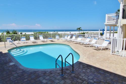 Belleair Beach Club 212