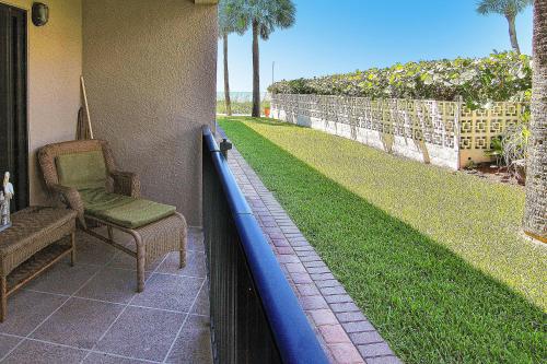 Belleair Sands 107 in Belleair Beach