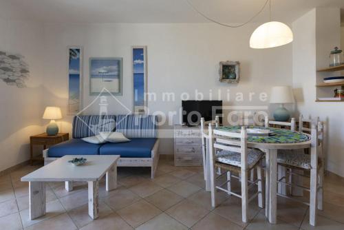 2 PINETA - Ampio quadrilocale sulla spiaggia di Porto Faro, Palau (fotografie 7)