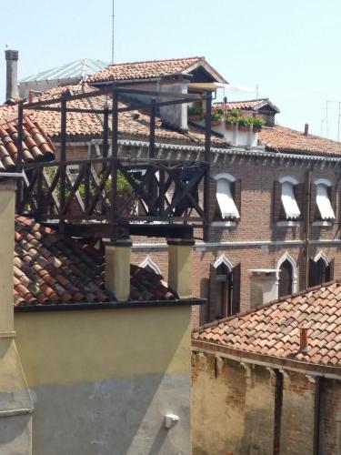Venice Heaven Apartments - Ca Giulia LUXURY ACCOMODATION with private LIVING TERRACE sanitize with O