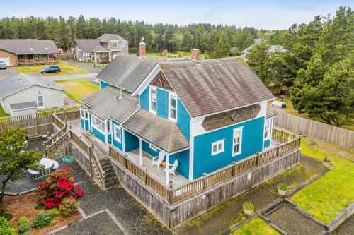 Tinker House and Tinker House Cottage