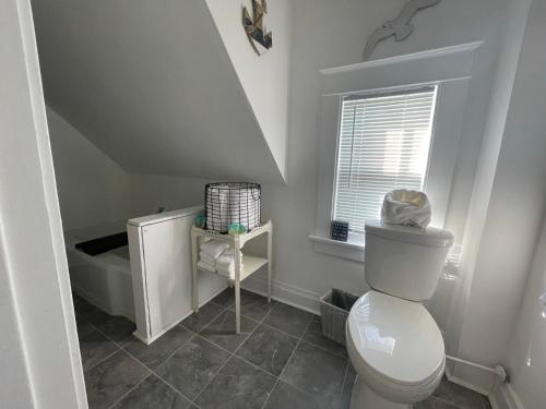 3 Bedroom House with Lake Pepin views with access to shared pool - image 7