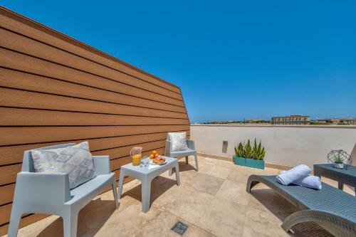 Suite, terrace