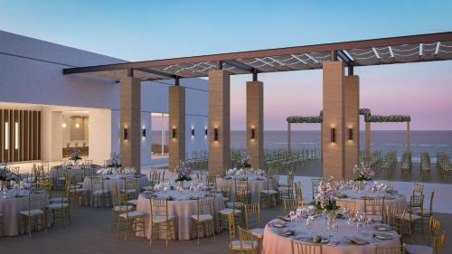 Royalton Splash Riviera Cancun, An Autograph Collection All-Inclusive Resort photo 4