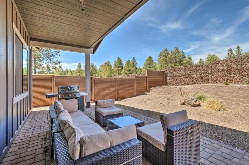 Luxe Home with Furnished Patio Less Than 3 Mi to NAU!