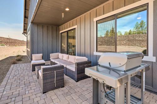Luxe Home with Furnished Patio Less Than 3 Mi to NAU!