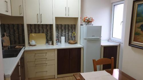 Valentina's Apartment, Tirana (photo 6)