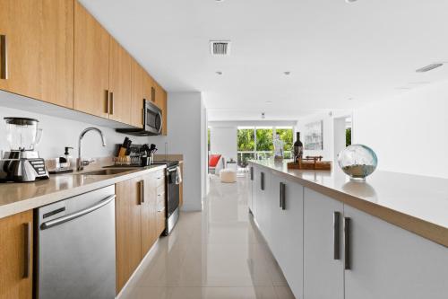Cucina, Bay Harbor One Vacation in Bal Harbour