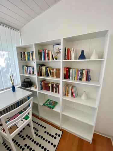 Holiday Home image 8
