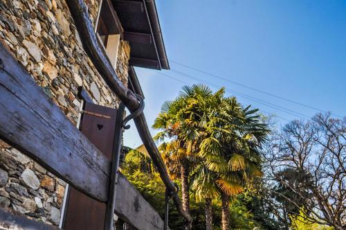 Rustico “al Sasso” gîte à louer Calachina