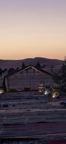 Suasana persekitaran, Merzouga Camp & Desert Activities in Merdane