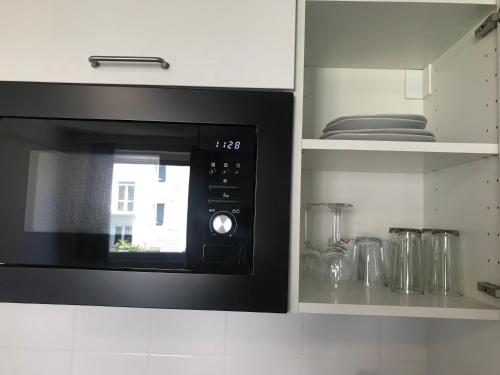 Roland apartment WestND 4