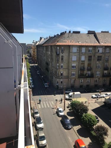 Roland apartment WestND 5