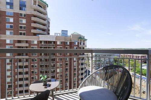 Exquisite 1 Bedroom Condo At Ballston With Gym in Arlington, USA