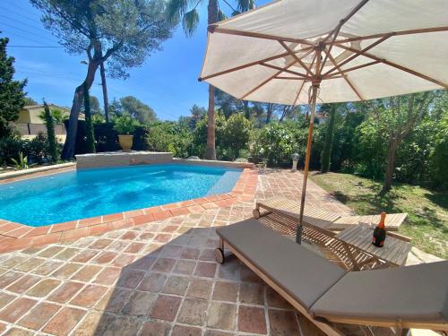 VILLA STELLA ARTIS Piscine gîte à louer Les Adrets-de-l'Estérel