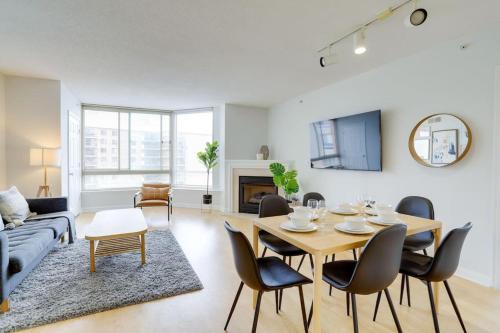 Fantastic 2 Bedroom Condo At Ballston With Gym in Arlington, USA