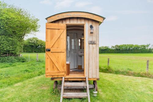 Take Time Shepherd's Huts by Bloom Stays