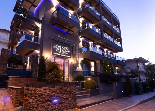 SKS Luxury Suites & Rooms